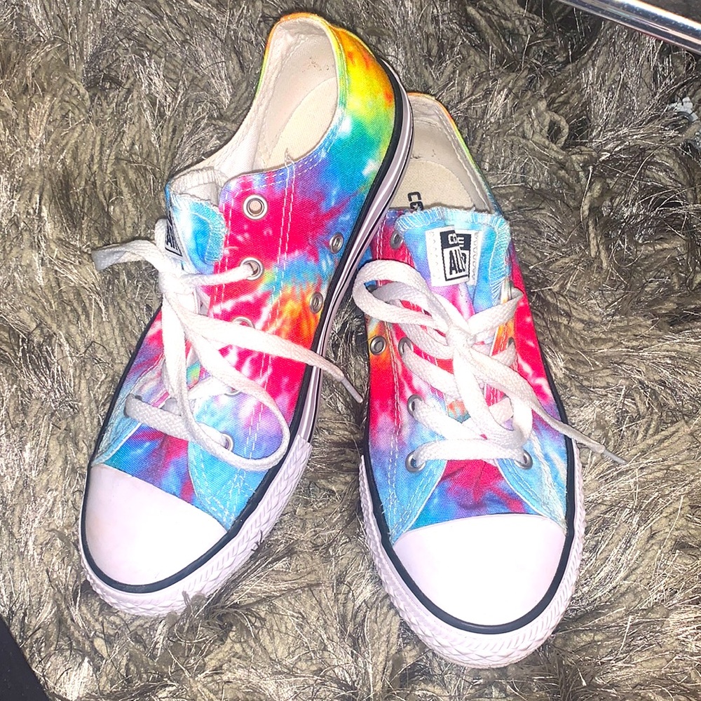 Tie Dye Converse🌈
